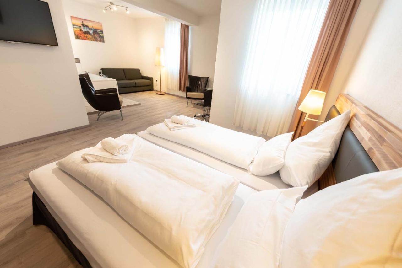 Hotel In Laisen 3*